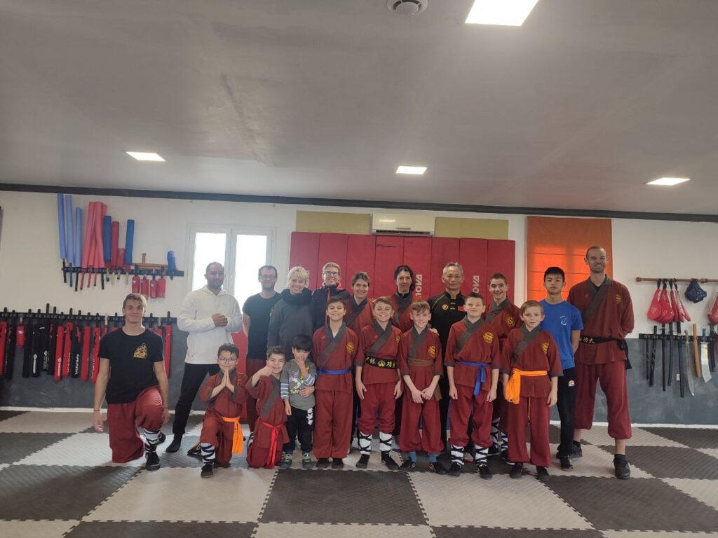 Un Stage Mémorable avec le Maître Philippe Nguyen : L&rsquo;Art des Acrobaties au Temple Shaolin